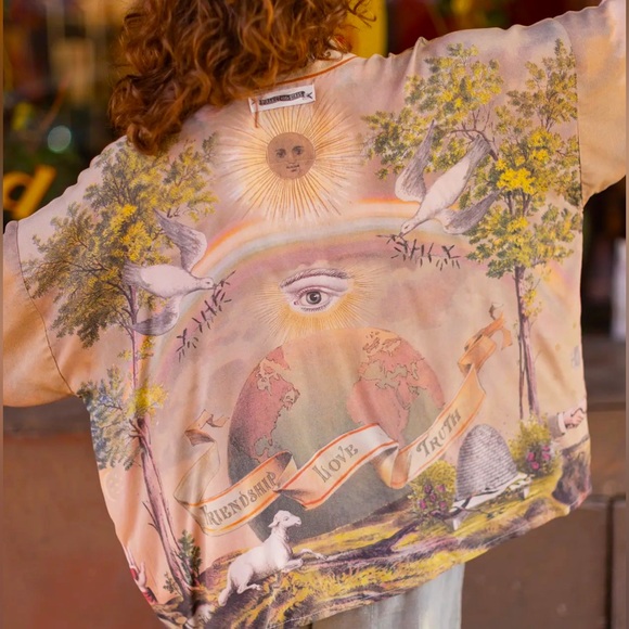 ⭐️BACK IN STOCK⭐️ Friendship Love and Truth Vintage Wash Pixie Duster - Picture 1 of 13